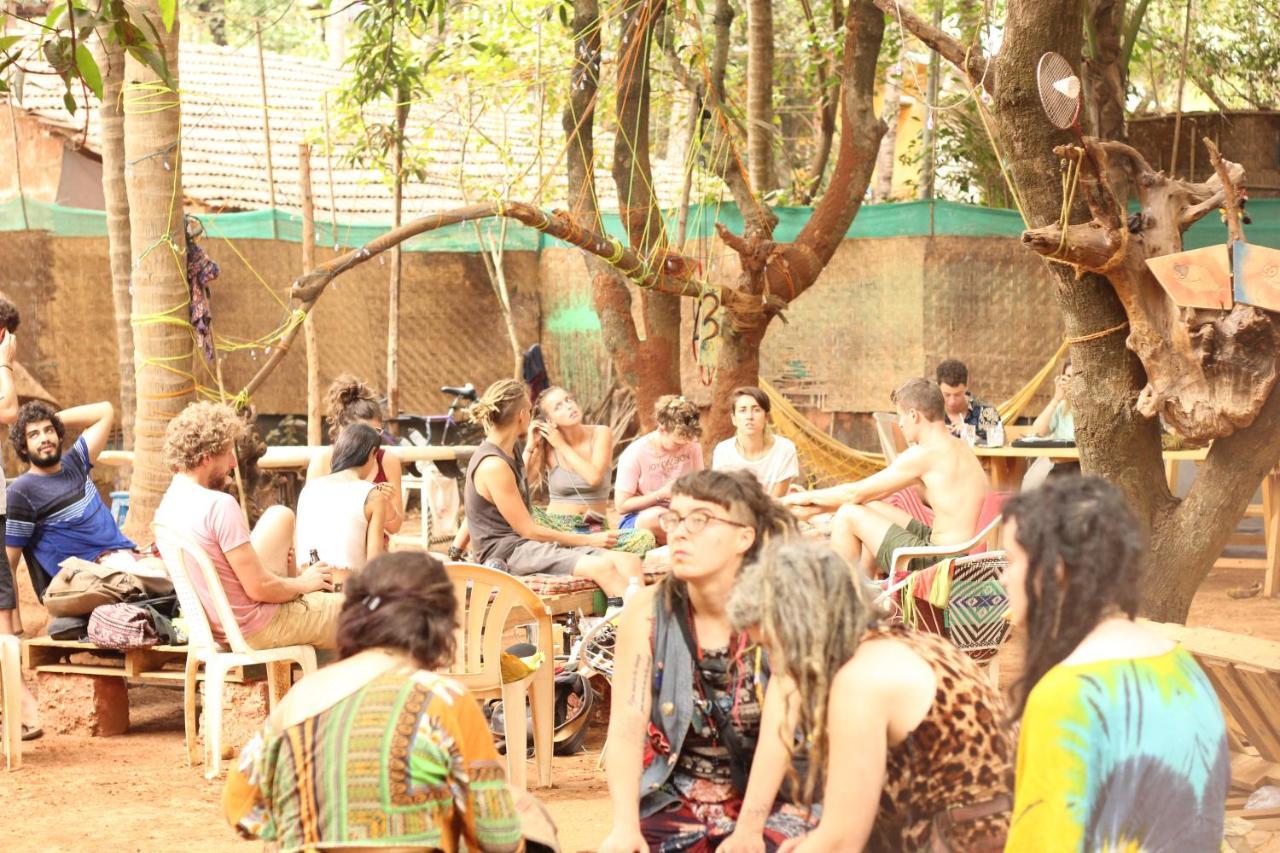 Namahstay Eco Hostel & Coworking & Art Community Space 阿姆波尔 外观 照片
